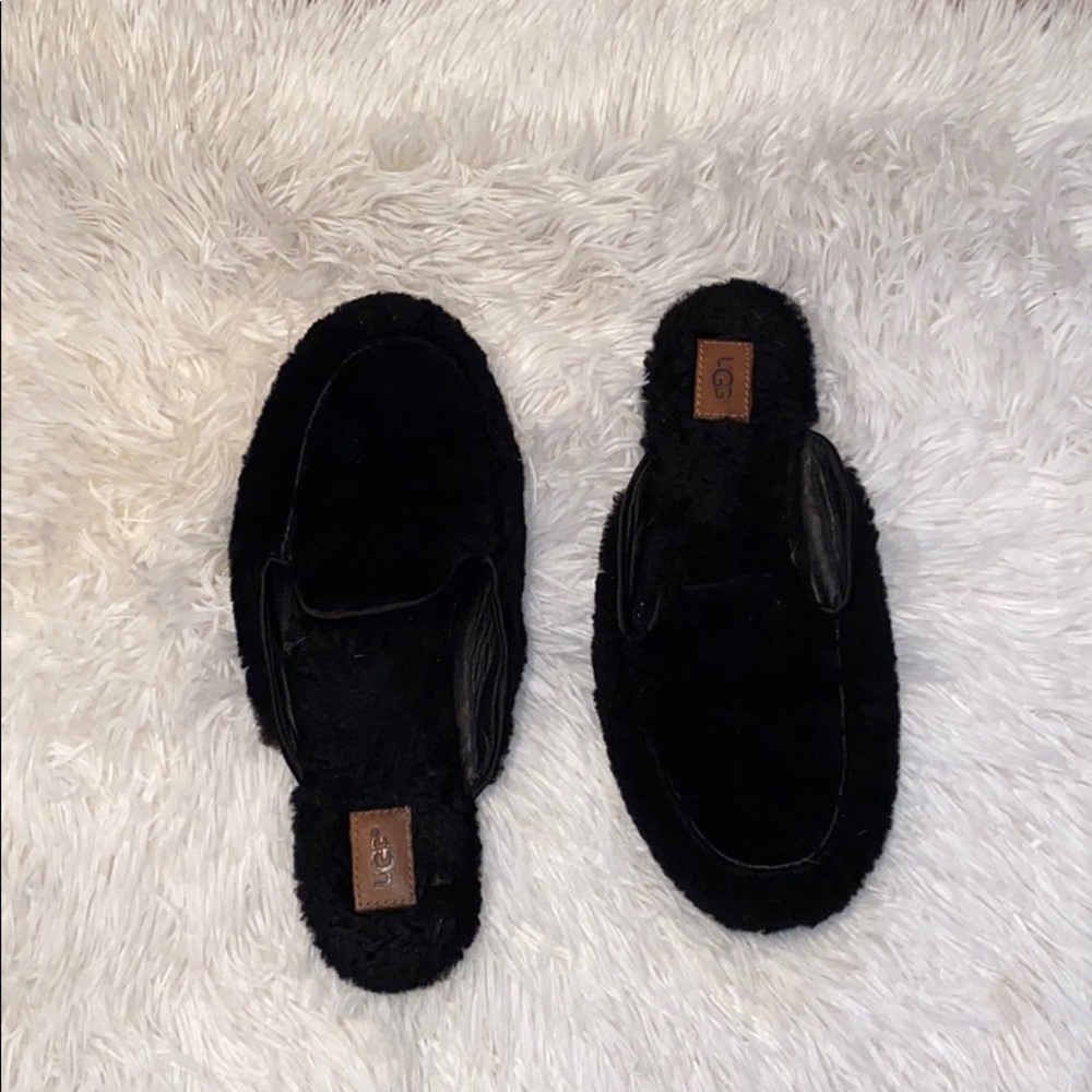 Uggs slippers